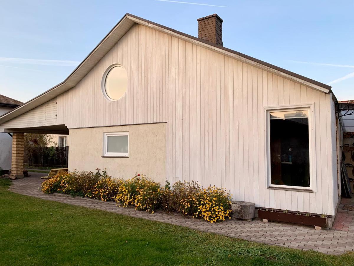 Willa Two Story Tiny House Windawa Zewnętrze zdjęcie