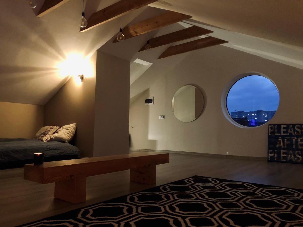 Willa Two Story Tiny House Windawa Zewnętrze zdjęcie